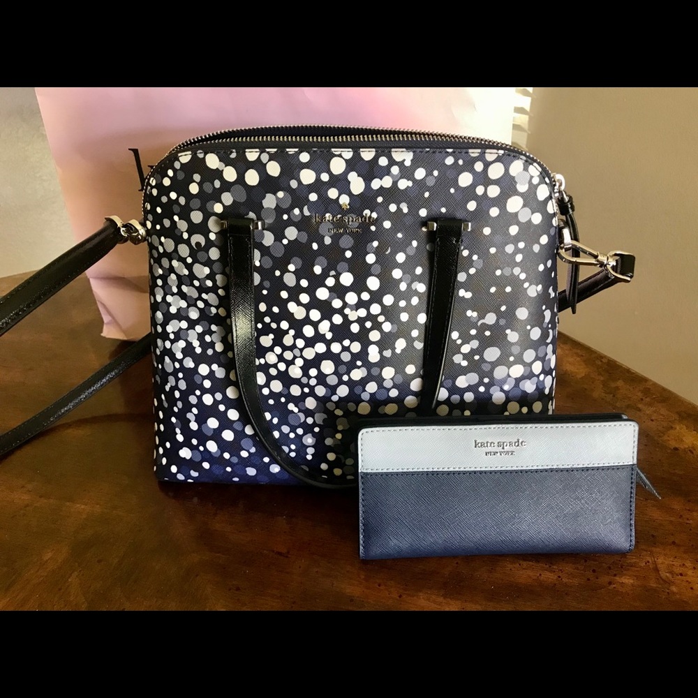 Kate Spade Purse & Wallet ♠️